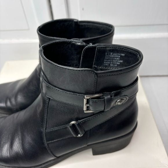 ANNE KLEIN Iflex Lynzee Black Leather Ankle Boots Size 6.5