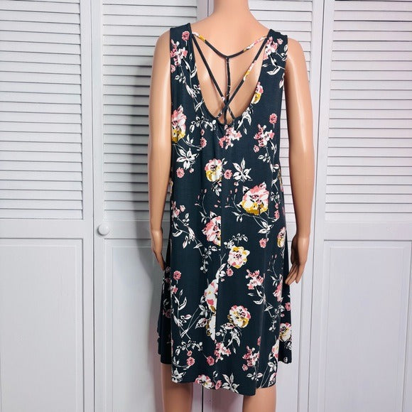 *New* MAURICES Gray Floral Sleeveless Dress Size 1X