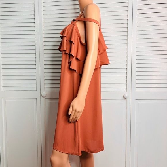 BCBG MAXAZARIA Casual Chelsey Little Dress Size Medium