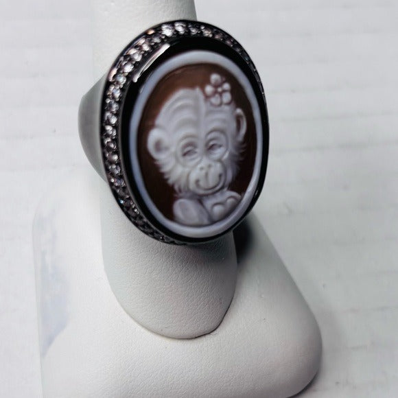 AMEDEO Monkeydeo 25mm Shell Cameo Ring Size 7