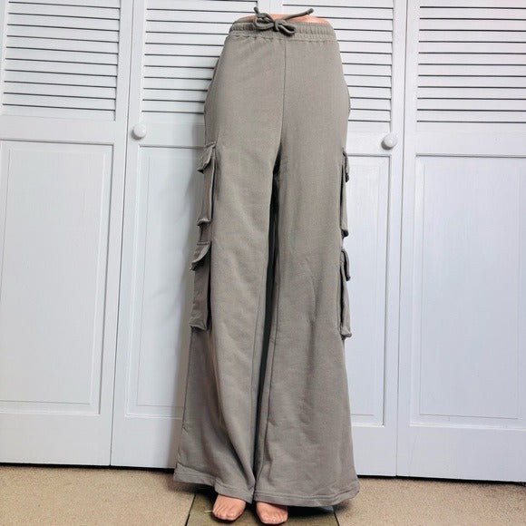 NEW WEWOREWHAT Fleece Cotton Cargo Sweat Pants in Stone Size Small