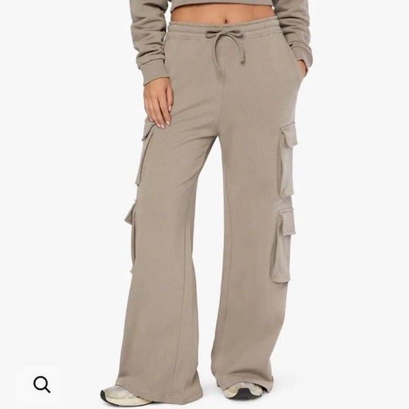 NEW WEWOREWHAT Fleece Cotton Cargo Sweat Pants in Stone Size Small