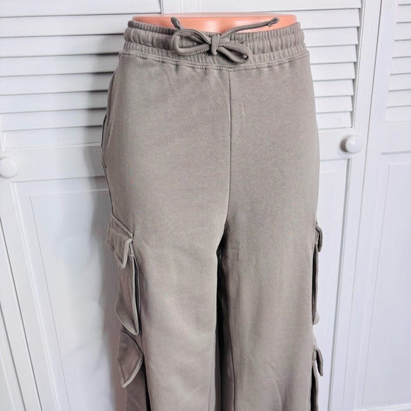 NEW WEWOREWHAT Fleece Cotton Cargo Sweat Pants in Stone Size Small