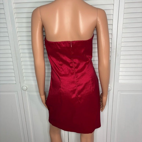 New ALYN PAIGE Strapless Dress in Red Size 9/10