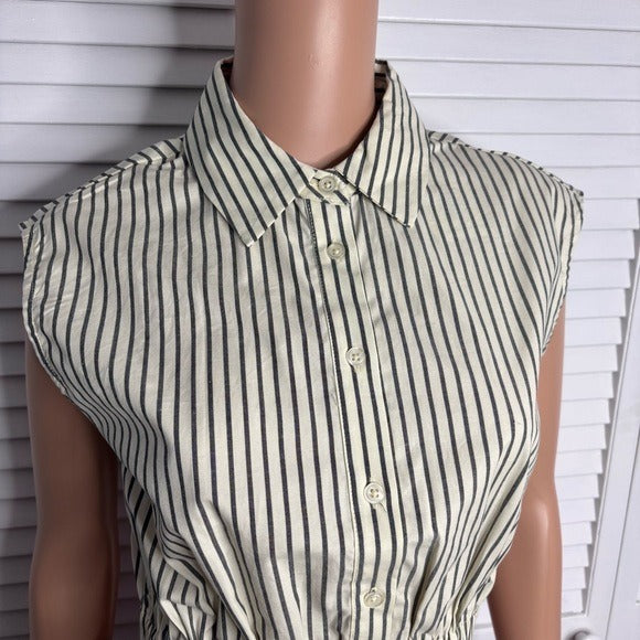 *New* WEWOREWHAT Sleeveless Popover Shirt Size Small