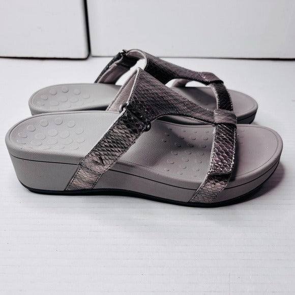 *New* VIONIC Ellie Adjustable Embossed Platform Slide Sandals Size 8