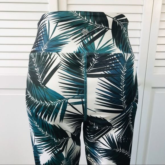 NANETTE LAPORE Green White Leaf Print Leggings Size L