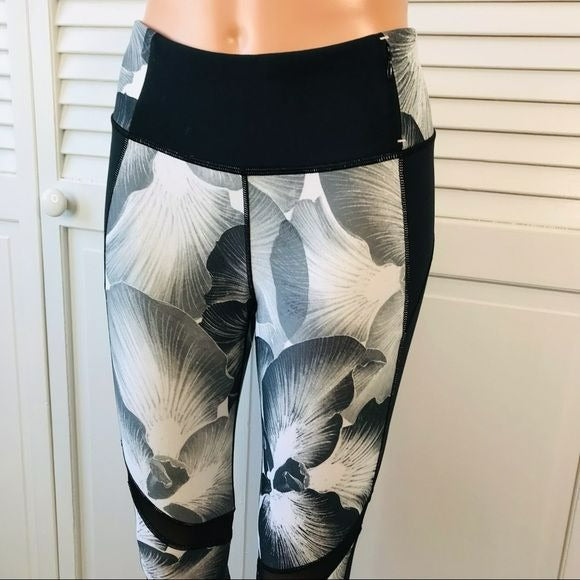 CALIA By Carrie Underwood Gray Black Mesh Detail Leggings Size S