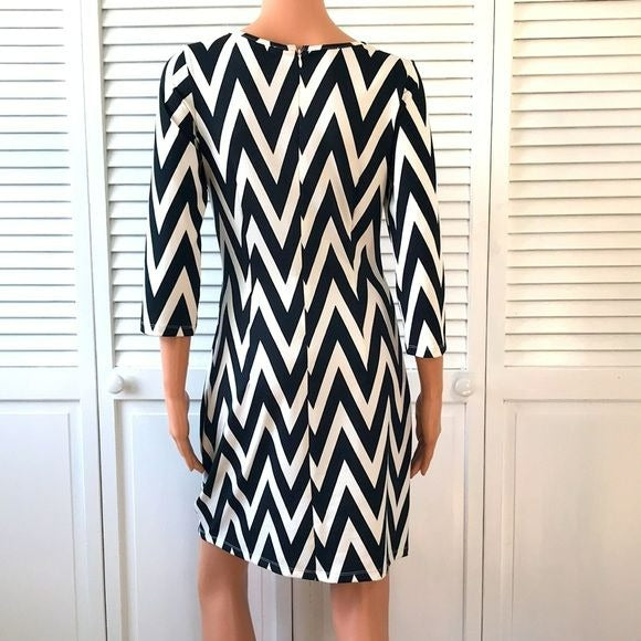 JB By Julie Brown Maggie Long-Sleeve Chevron Stretch-Knit Dress Size S