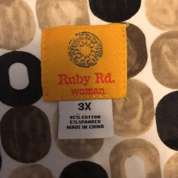 RUBY RD. V-Neck Shirt