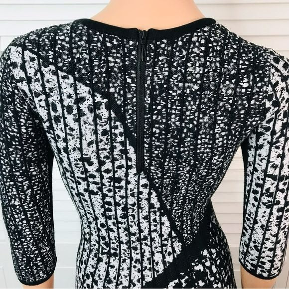 NIC + ZOE Ribbed V-Neck Sweater Dress Size XS
