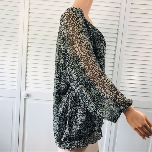 CATHY DANIELS Black Gray Animal Print Blouse Size 1X