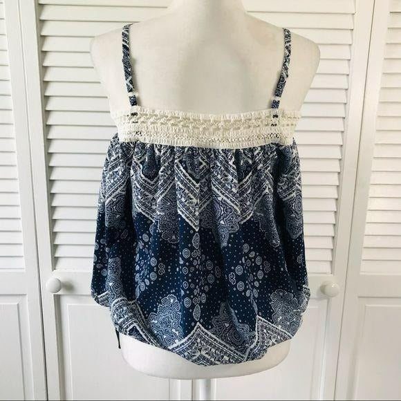 *NEW* A. BYER Cold Shoulder Top Size M