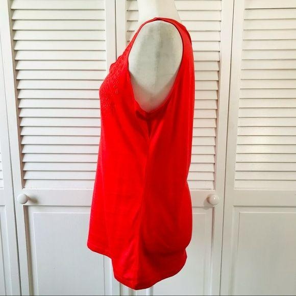 ANN TAYLOR Embroidered Tank Top Size L