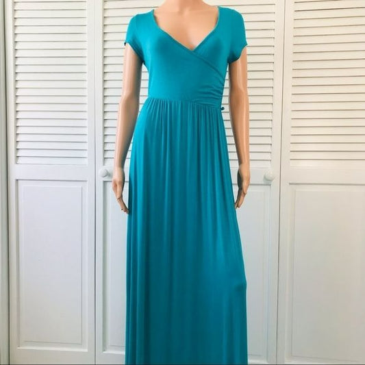 BODY CENTRAL Coral Short Sleeve V-Neck Maxi Dress