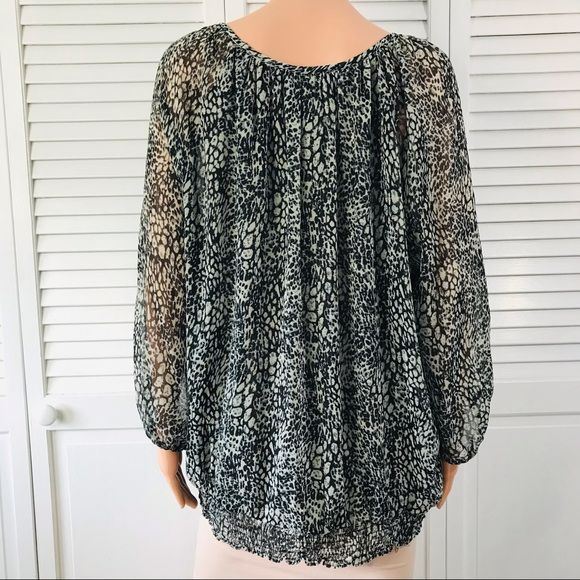 CATHY DANIELS Black Gray Animal Print Blouse Size 1X