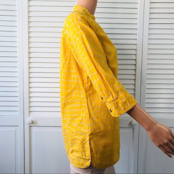 ISAAC MIZRAHI LIVE! Yellow Signature Animal Print Tunic Size M