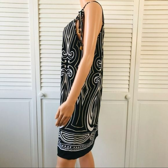 WHITE HOUSE BLACK MARKET Black Graphic Print Holiday Shift Dress
