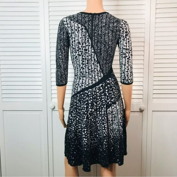 NIC + ZOE Ribbed V-Neck Sweater Dress Size XS