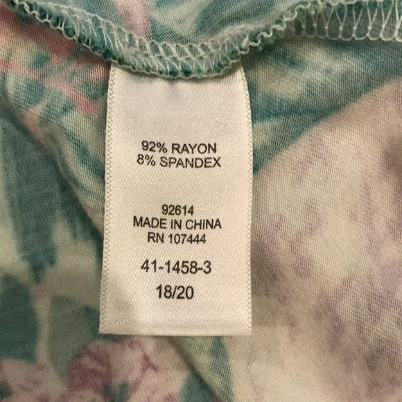 JESSICA LONDON White Scoop Neck Floral Shirt Size 18/20