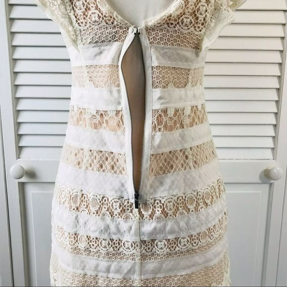 BCBGMAXAZRIA White Combo Renata Lace Sheath Cocktail Dress
