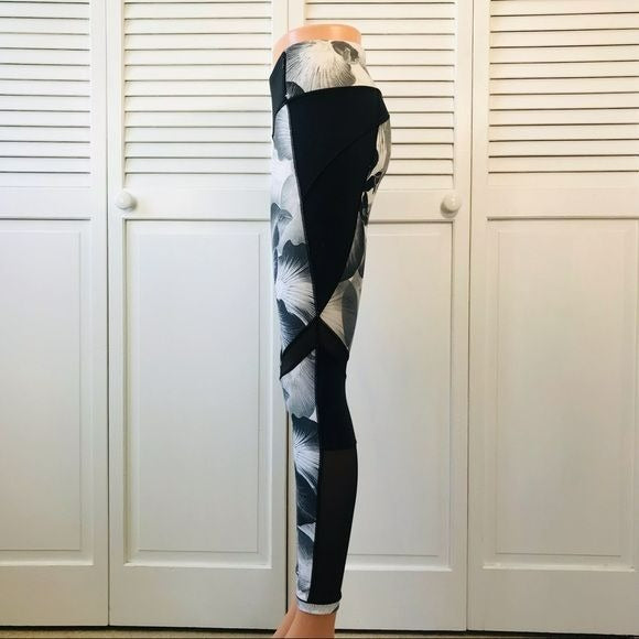 CALIA By Carrie Underwood Gray Black Mesh Detail Leggings Size S