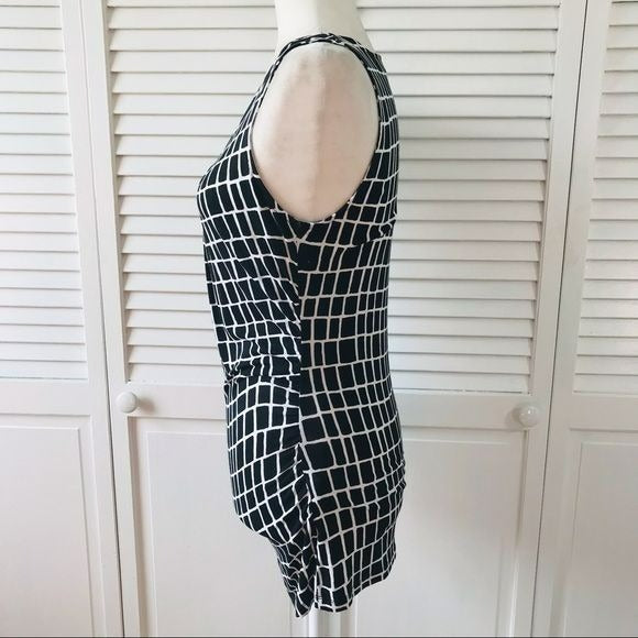 NEW YORK & COMPANY Black White Tank Top