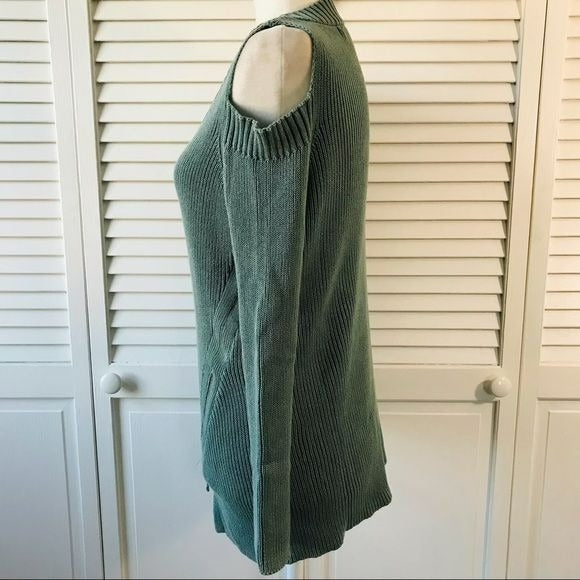 ROCK & REPUBLIC Green Cold Shoulder Sweater Size S