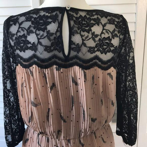 Black Rainn Pleated Dress with Lace Size M