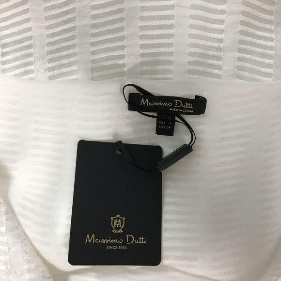 *NEW* MASSIMO DUTTI White V-Neck White Blouse Size 4