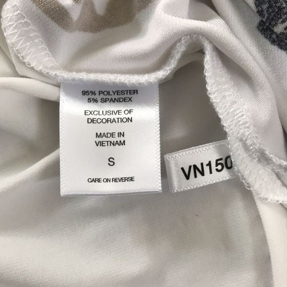 7TH AVENUE White V-Neck Sleeveless Shirt Size S