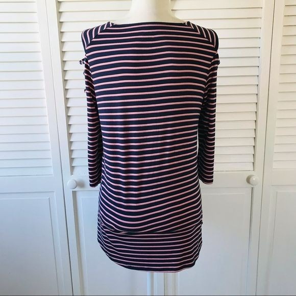 MAURICES Pink Blue Scoop Neck Shirt Size M