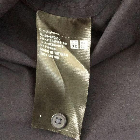 UNIQLO Blue Short Sleeve Button Up Back Top