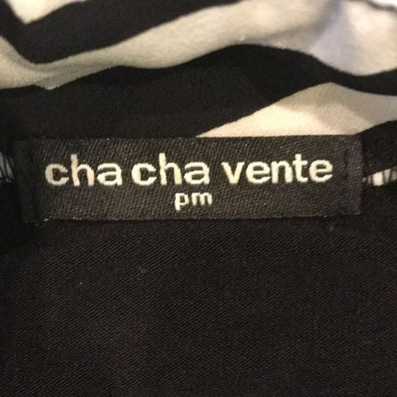 CHA CHA VENTE Black White 3/4 Sleeve Shirt Size Petite M