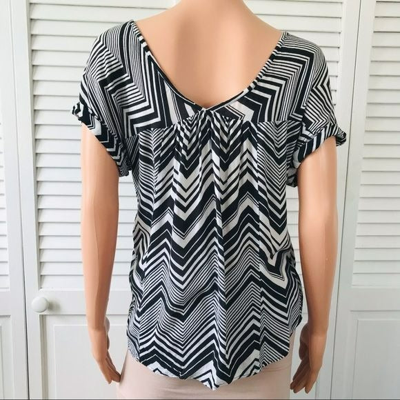 ELLA MOSS Black White Sunstream Peak Chevron Print Blouse Size S
