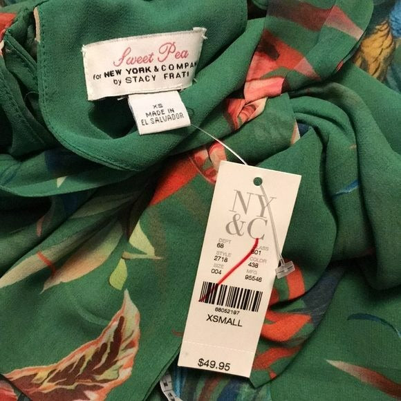 *NEW* NEW YORK & COMPANY Green Floral Halter Top Sleeveless Blouse