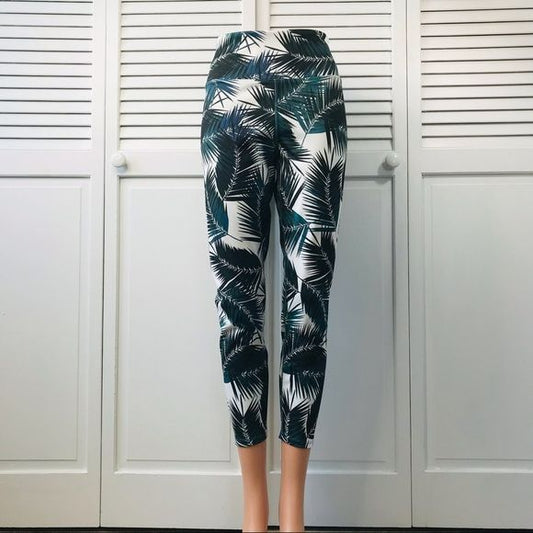 NANETTE LAPORE Green White Leaf Print Leggings Size L