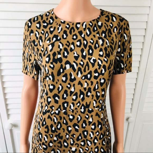 DIANE VON FURSTENBERG Leopard Print Short Sleeved Shift Dress Size 8