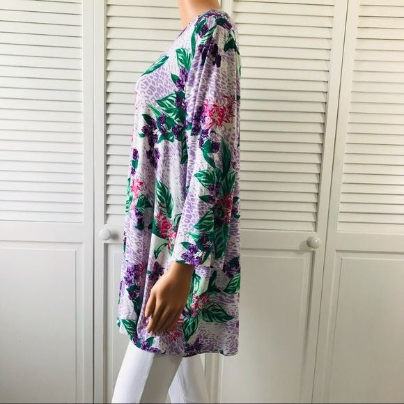 JESSICA LONDON White Scoop Neck Floral Shirt Size 18/20