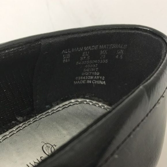 JACLYN SMITH Black Loafers Size 6M