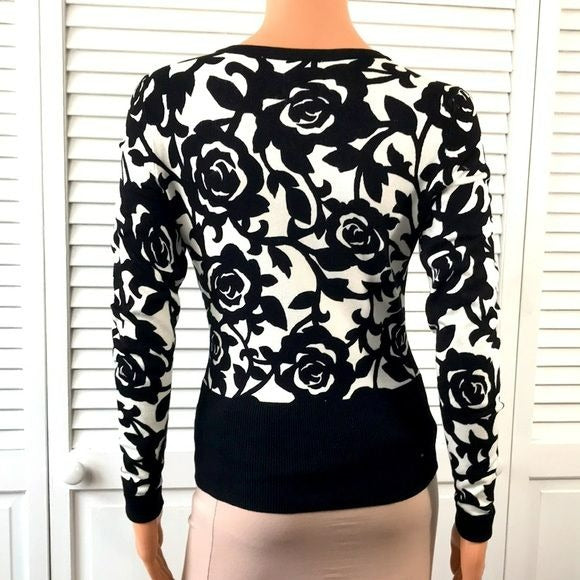 WHITE HOUSE BLACK MARKET White Black Floral Cardigan SweateR