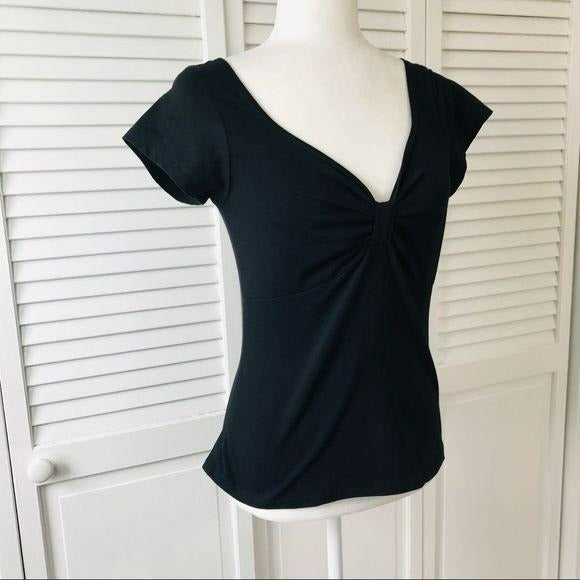 *NEW* EMMA & SAM Black V-Neck Shirt Size M