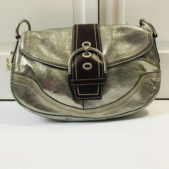 COACH Metallic Silver Flap Versatile Leather Handbag