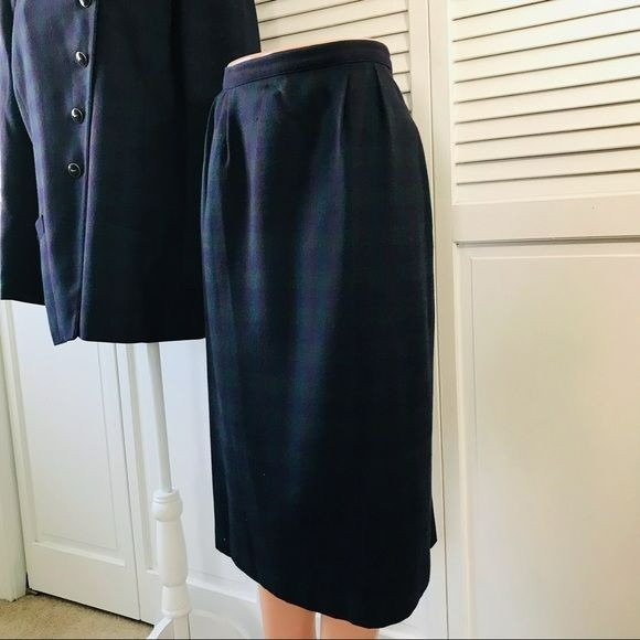 LE SUIT Plaid Fully Lined Polyester Blend 2 Piece Skirt Suit Size 14