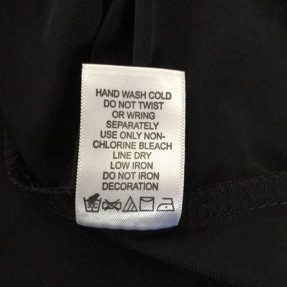 ROAMAN’S Black V-Neck Shirt With Gold Embellishments Size 18/20