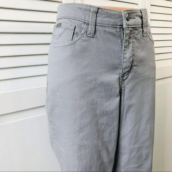 LEE Gray Lower On The Waist Jean Shorts Size 12