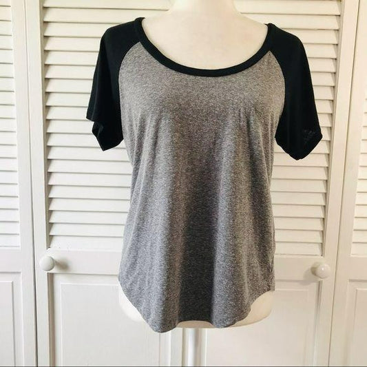 NOLLIE Gray Black Short Sleeve Tee
