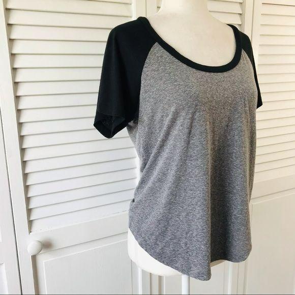 NOLLIE Gray Black Short Sleeve Tee