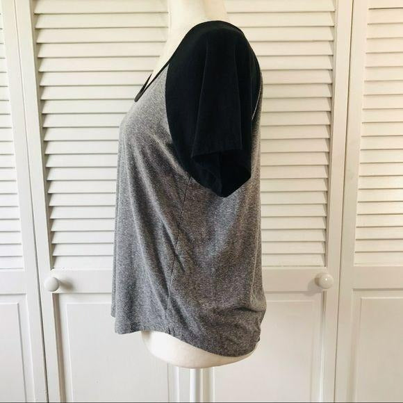 NOLLIE Gray Black Short Sleeve Tee