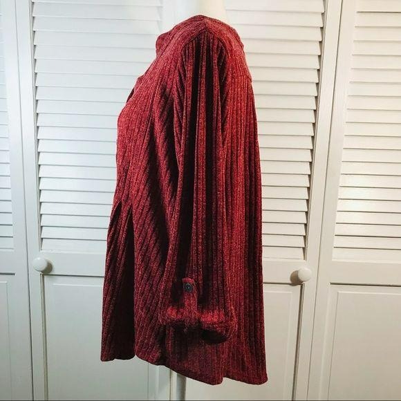 NEW DIRECTIONS Red Ribbed Long Sleeve Sweater
